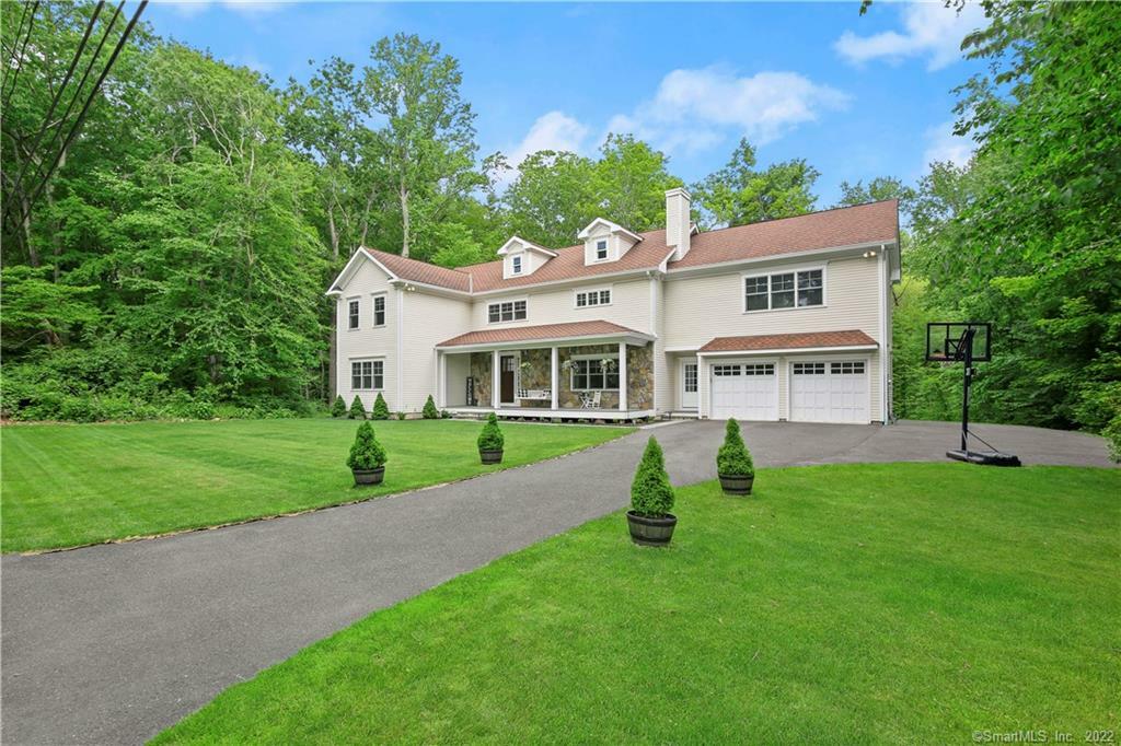 Property Photo:  9 Samuelson Road  CT 06883 