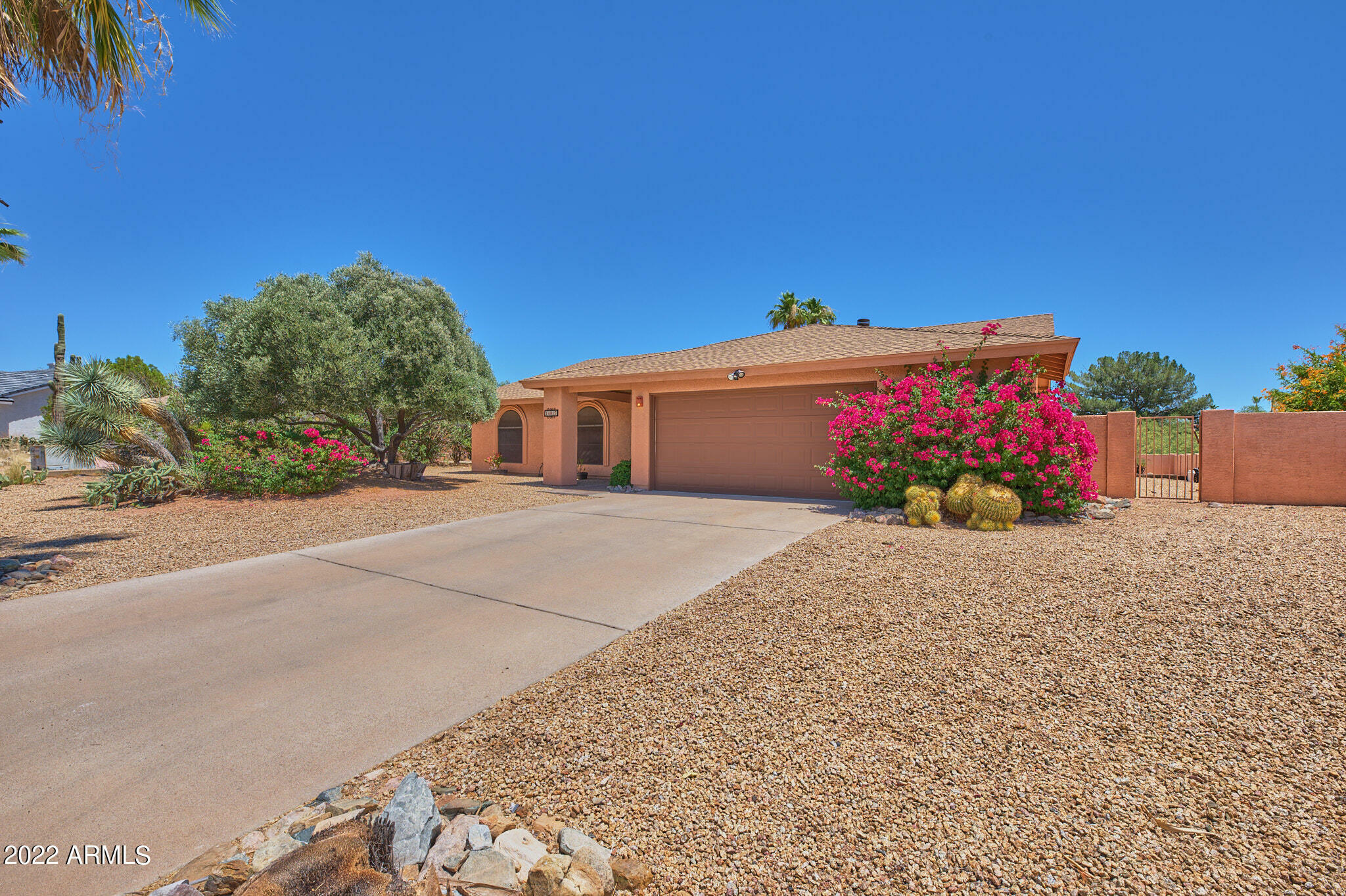 Property Photo:  14815 N Escondido Drive  AZ 85268 