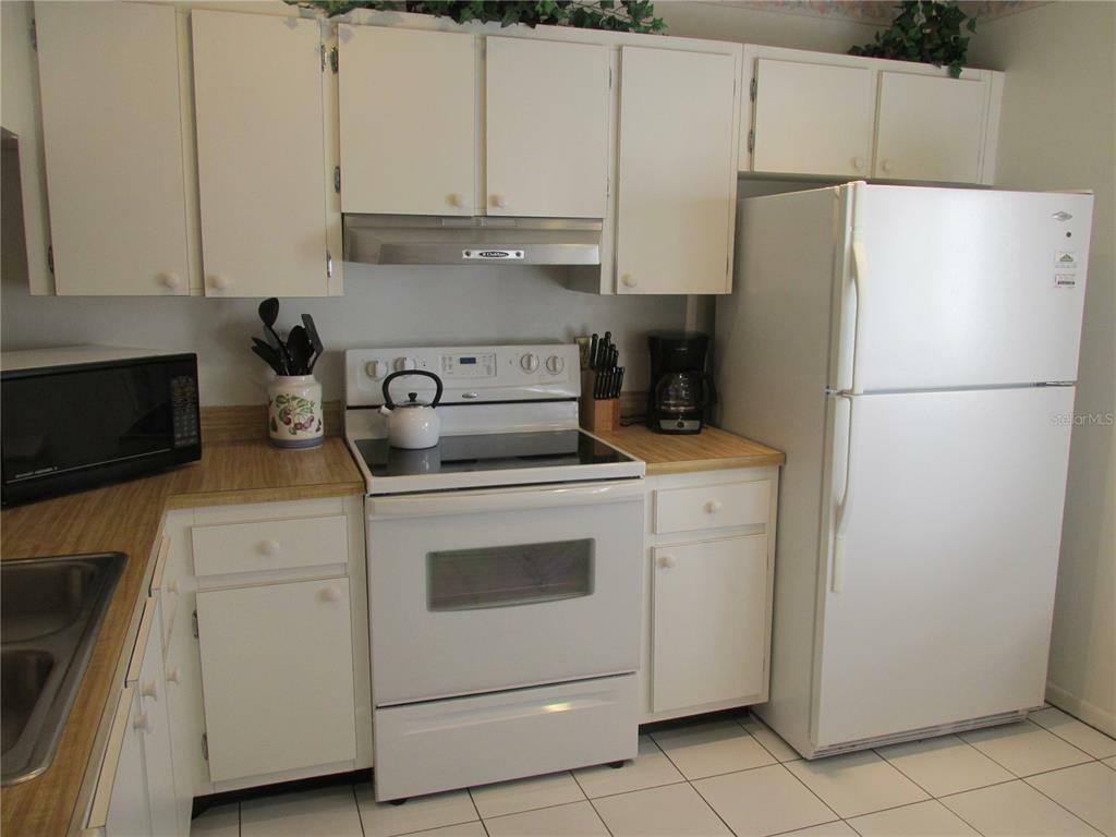 Property Photo:  740 Bird Bay Circle 53  FL 34285 