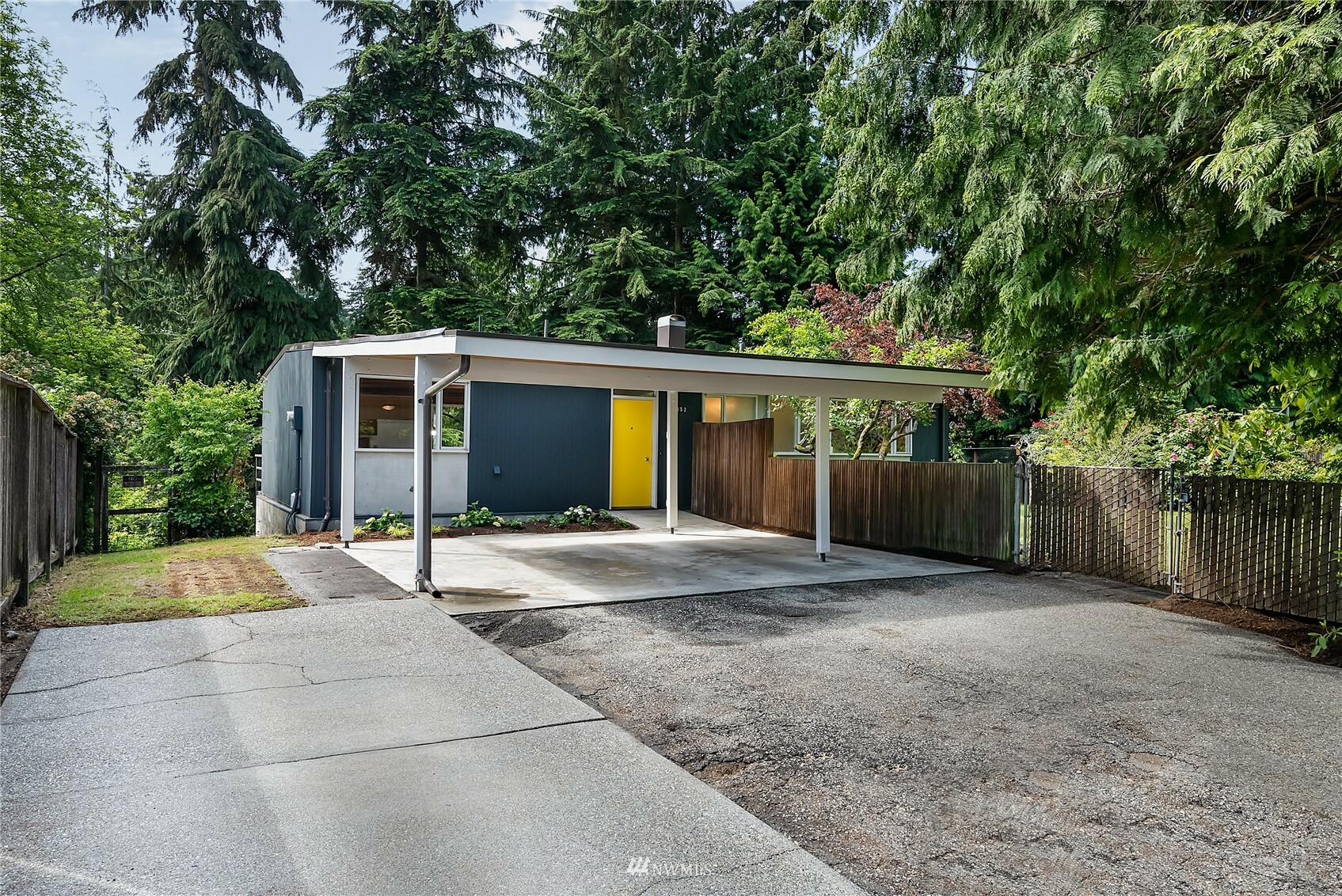 Property Photo:  17052 10th Avenue NW  WA 98177 