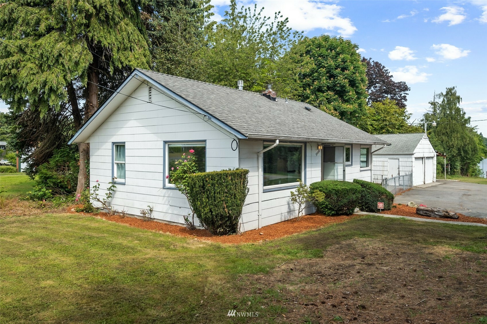 Property Photo:  3508 S 198th Street  WA 98188 