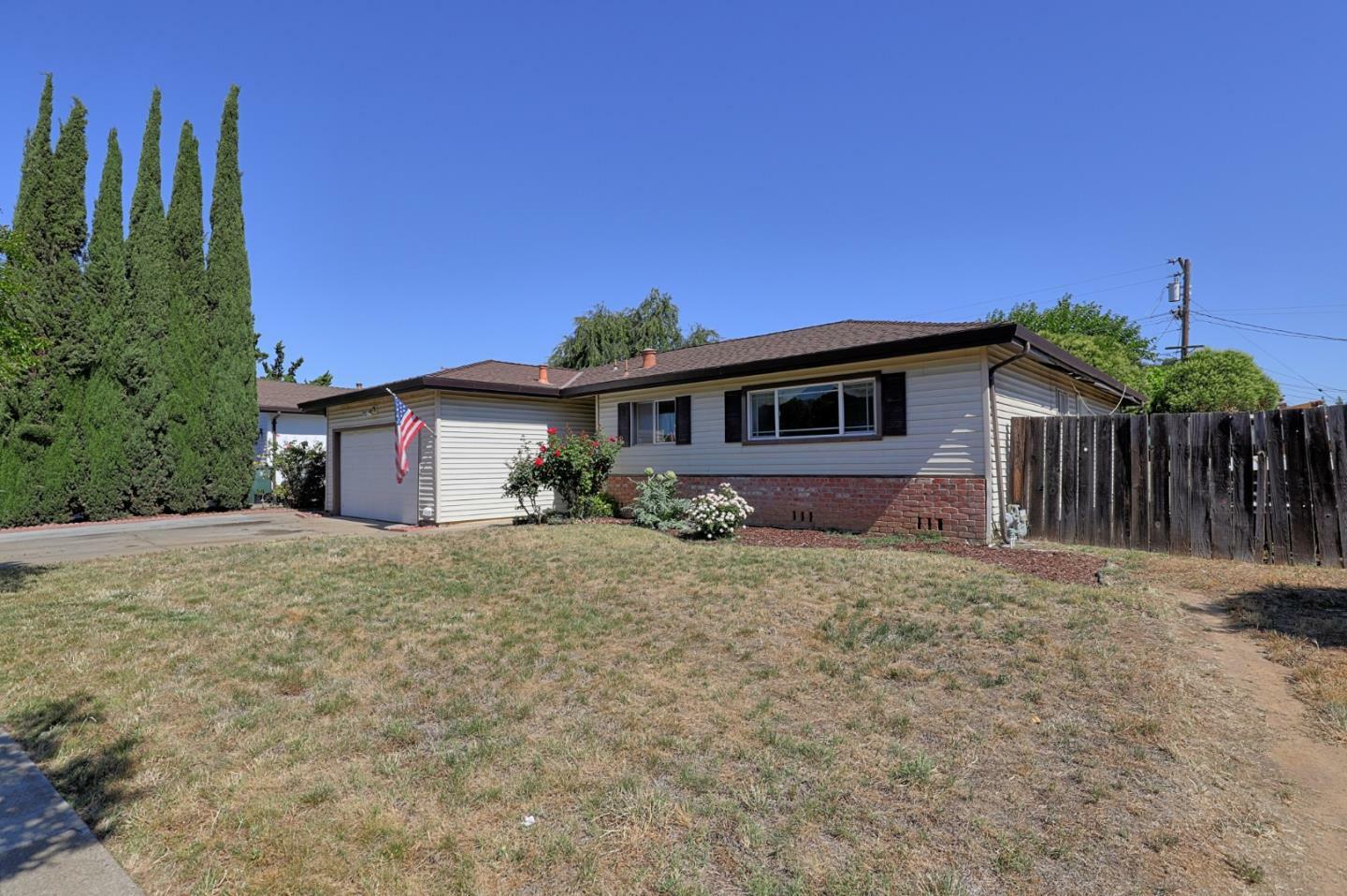 Property Photo: 757 Welburn Avenue CA 95020
