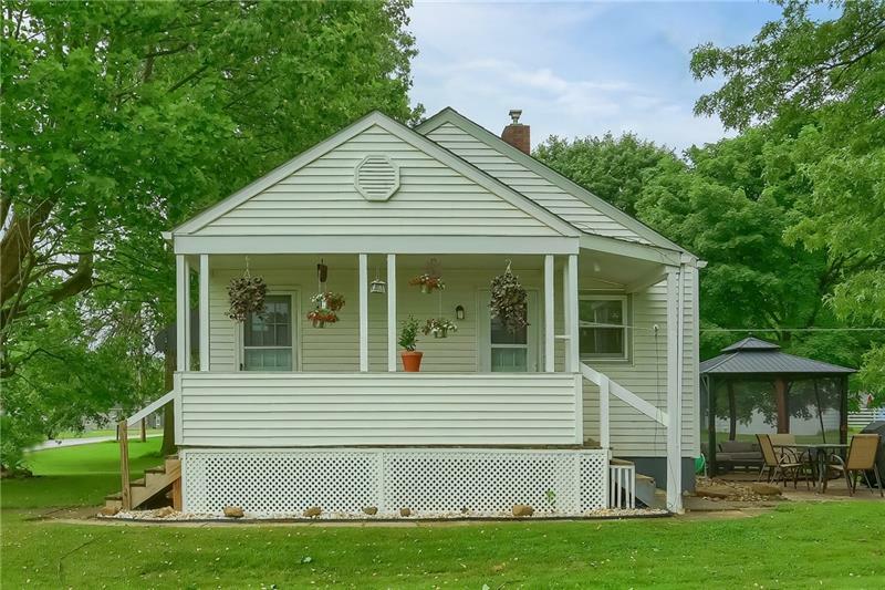 Property Photo: 216 Hazen Ave E PA 16117