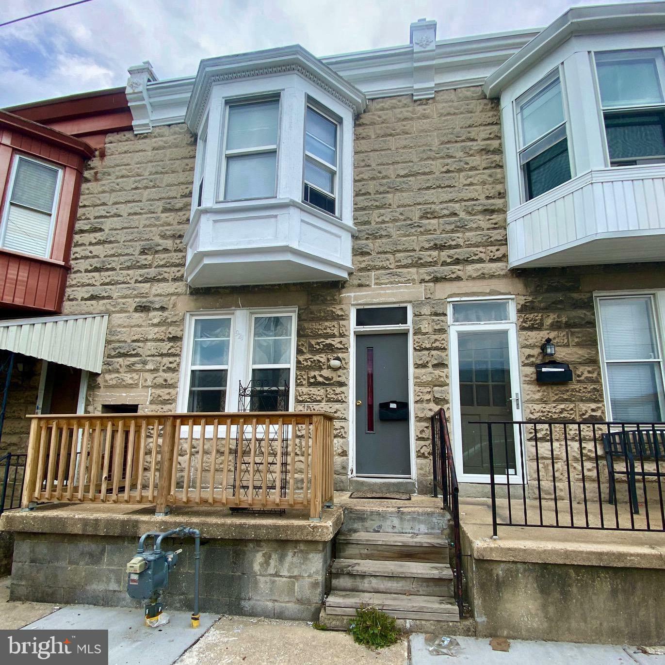 Property Photo: 921 Wellington Street PA 17403