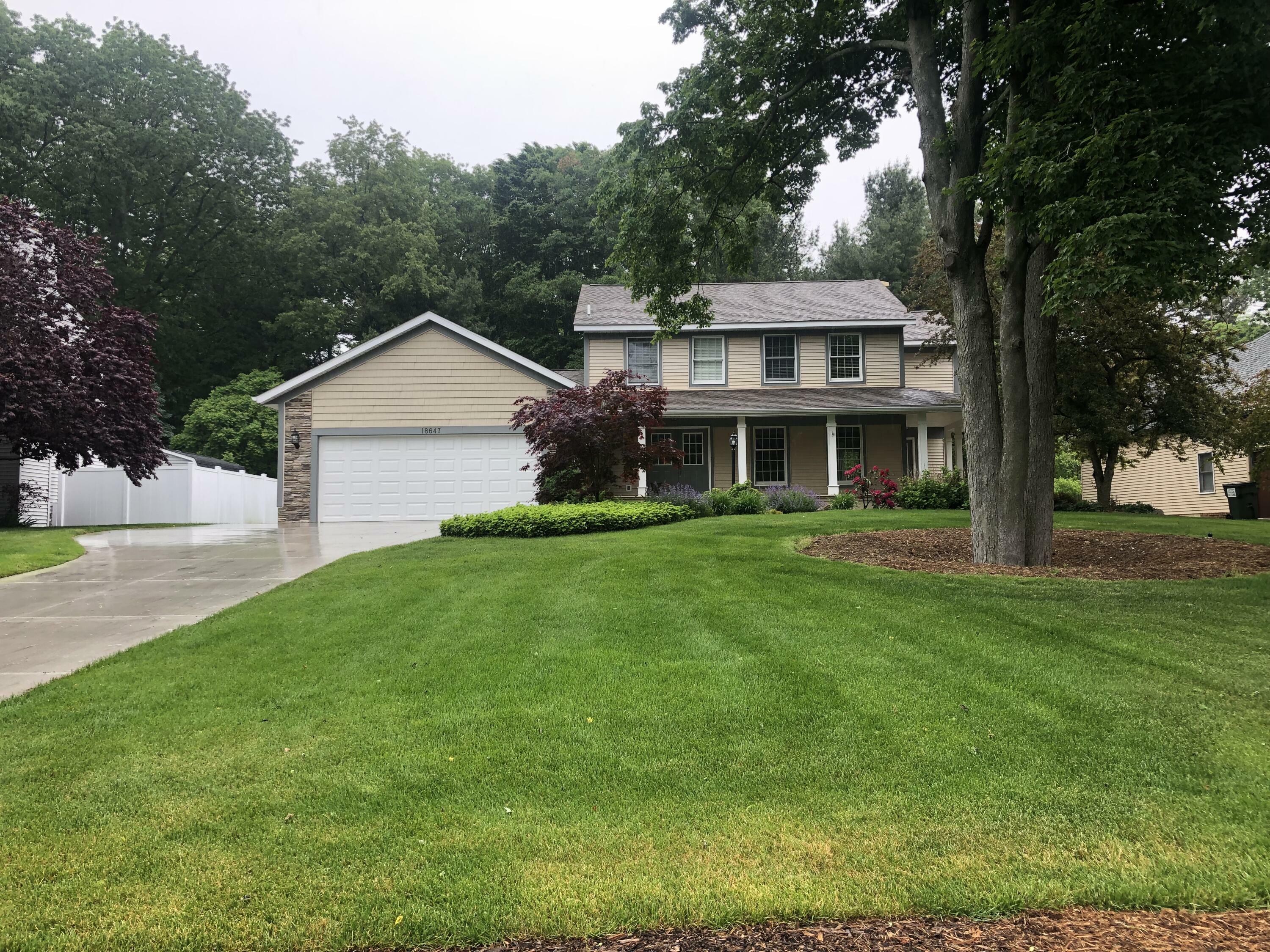 Property Photo:  18647 Aztec Drive  MI 49456 