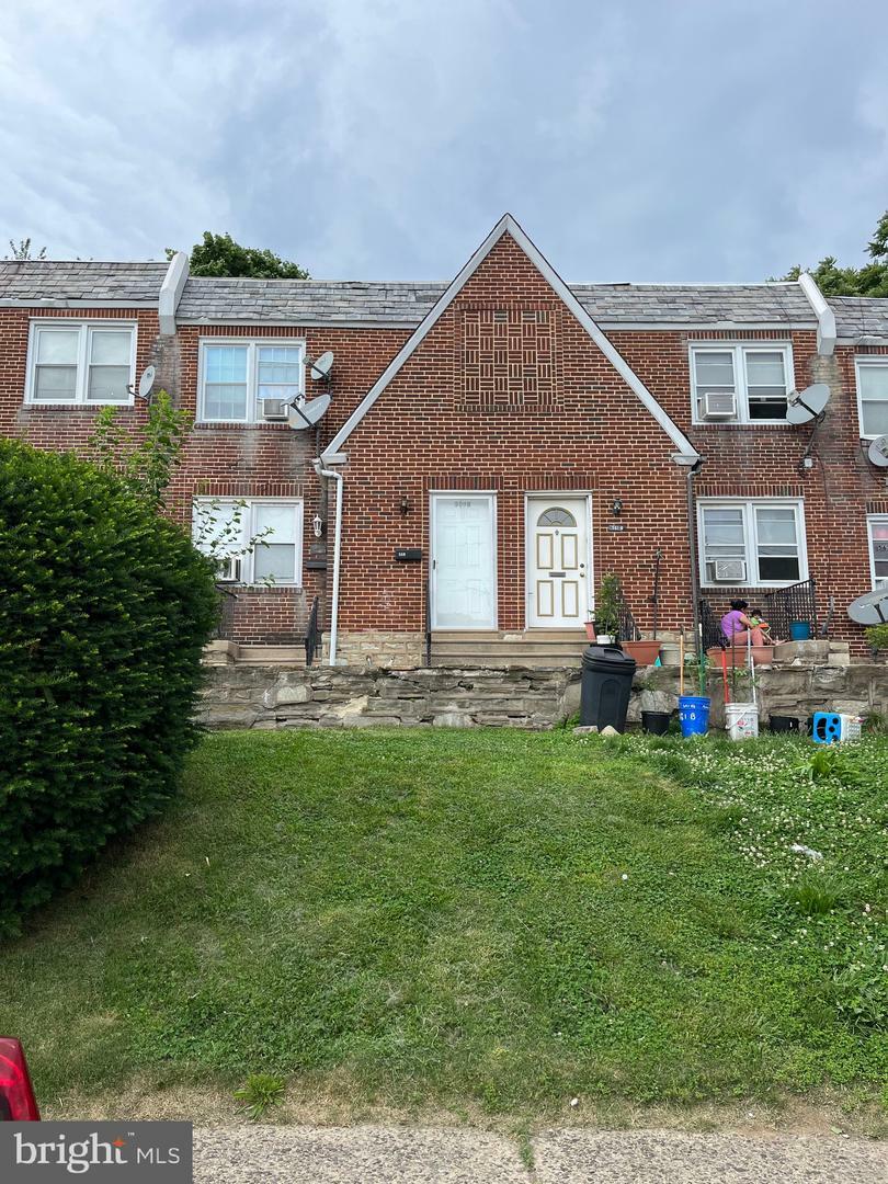 Property Photo:  559 E Tabor Road  PA 19120 