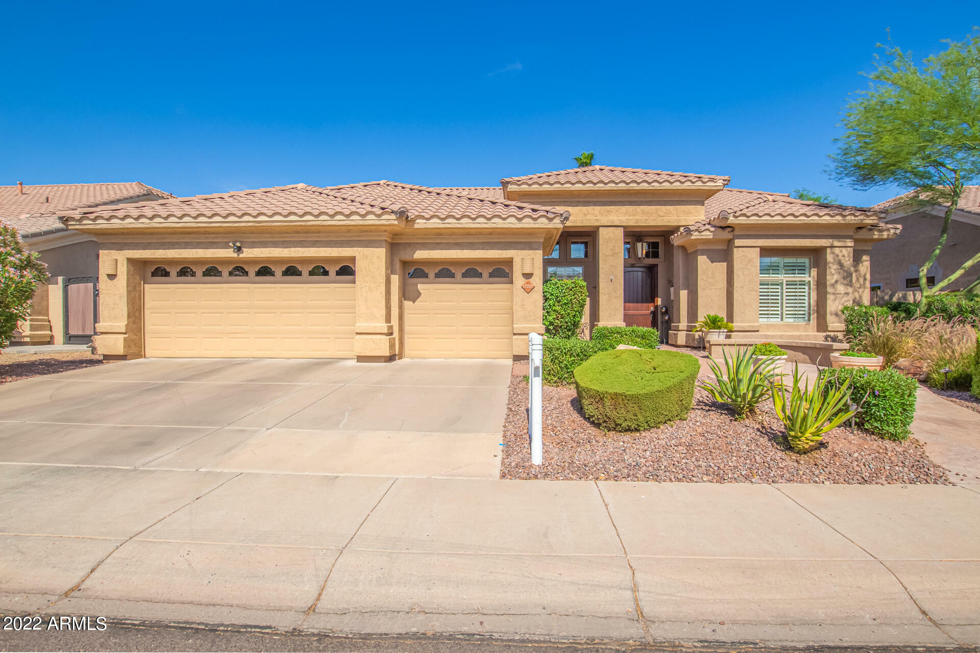 Property Photo:  17227 N 60th Place  AZ 85254 