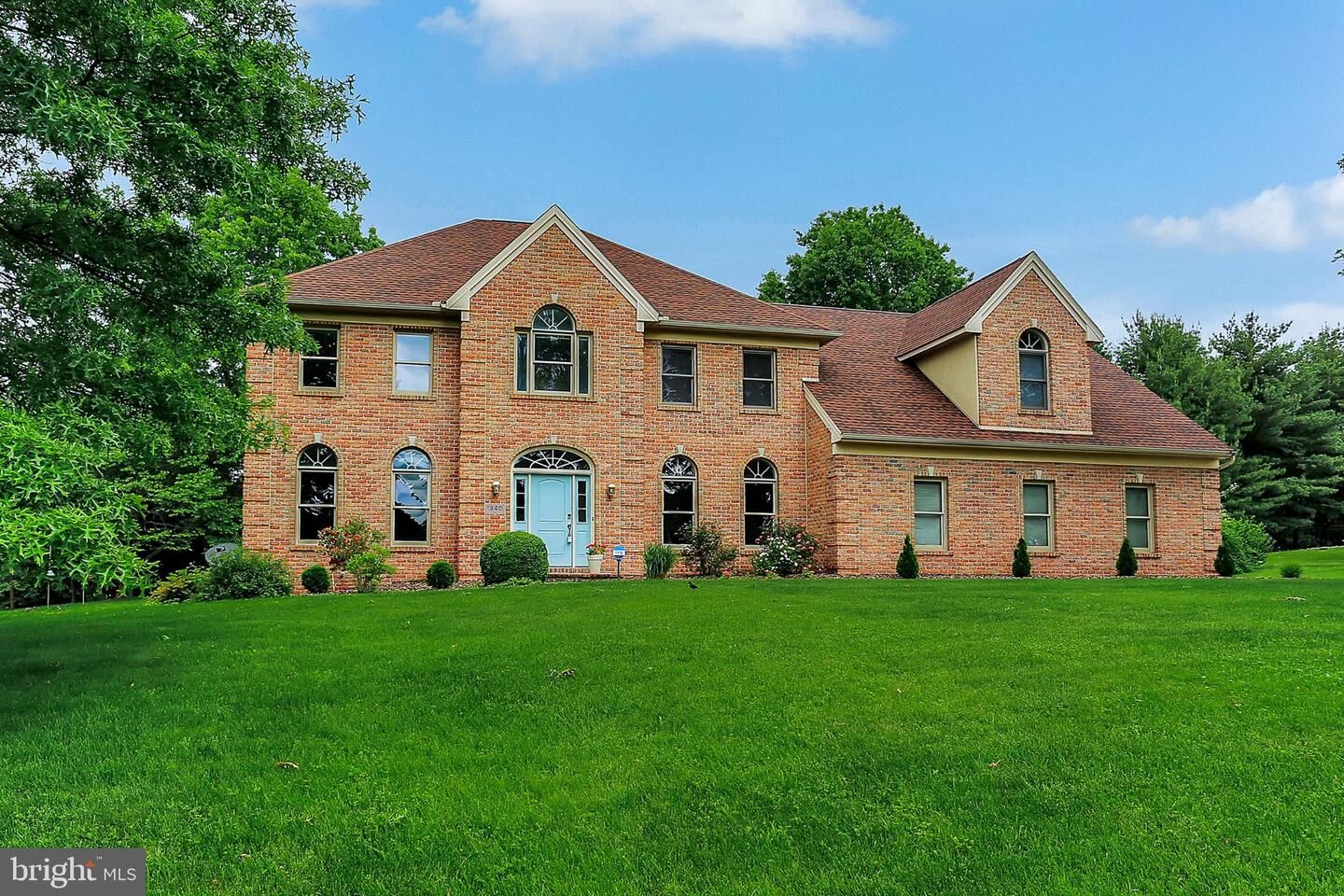 Property Photo:  1340 Brittany Drive  PA 17404 