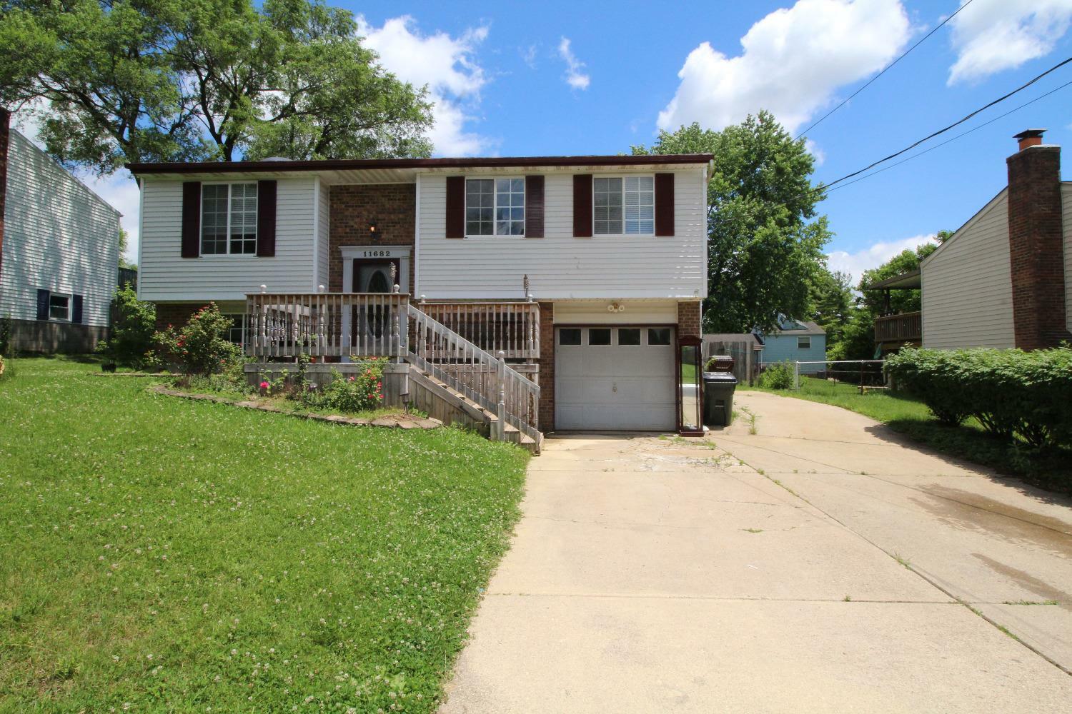 Property Photo:  11682 Greenhaven Ct  OH 45251 