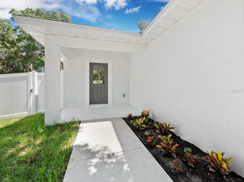 Property Photo:  1427 18th Street  FL 34234 