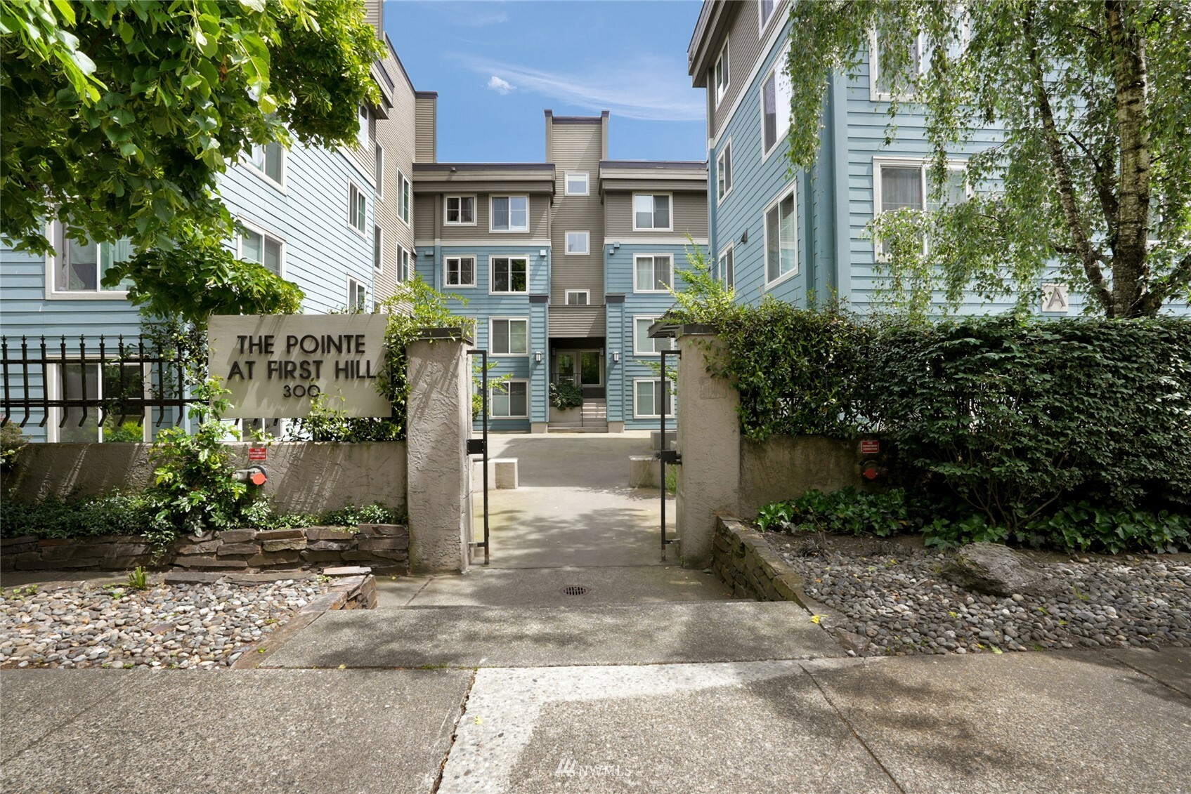 Property Photo:  300 10th Avenue A201  WA 98122 