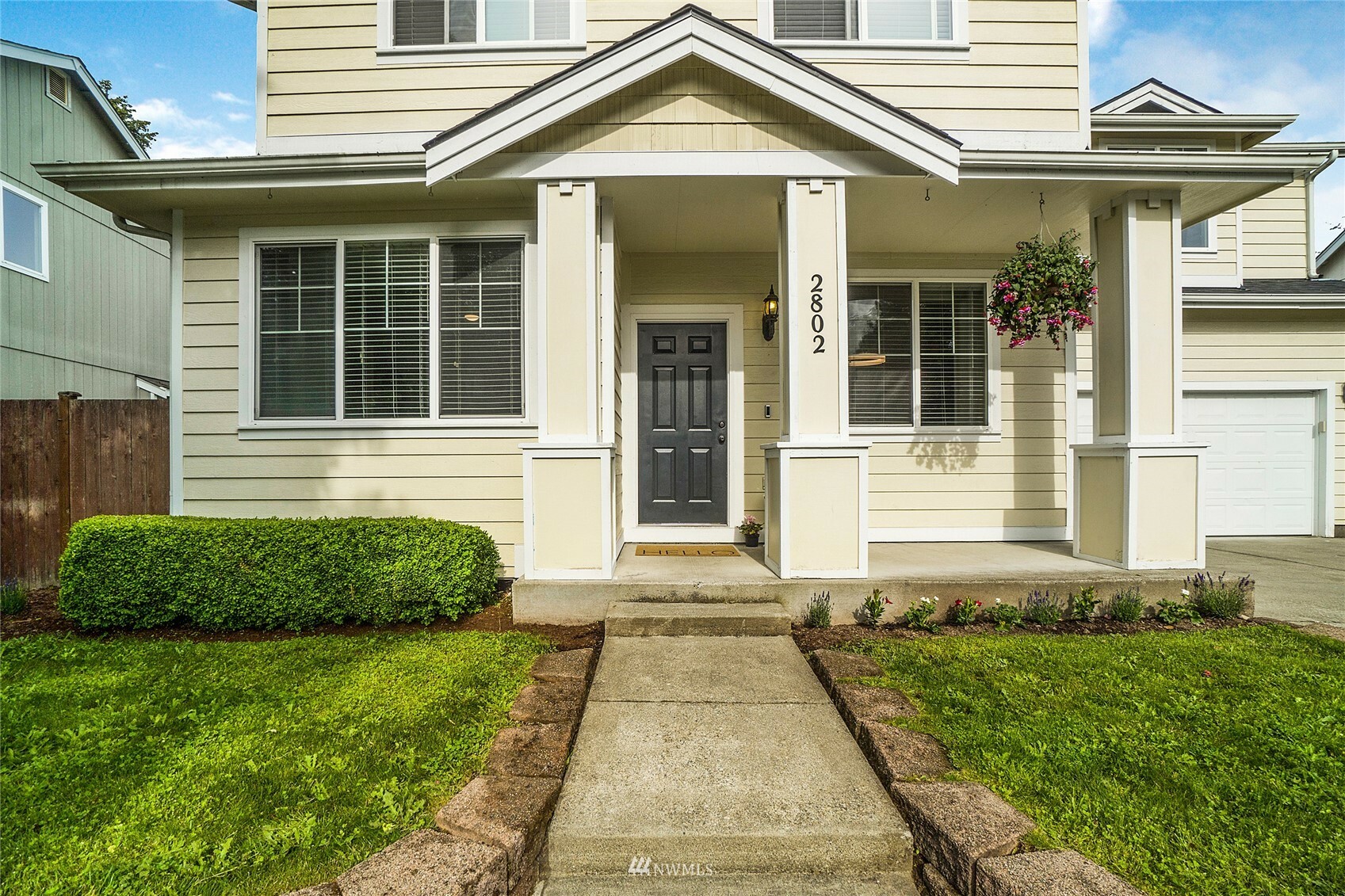 Property Photo: 2802 5th Street SE WA 98374