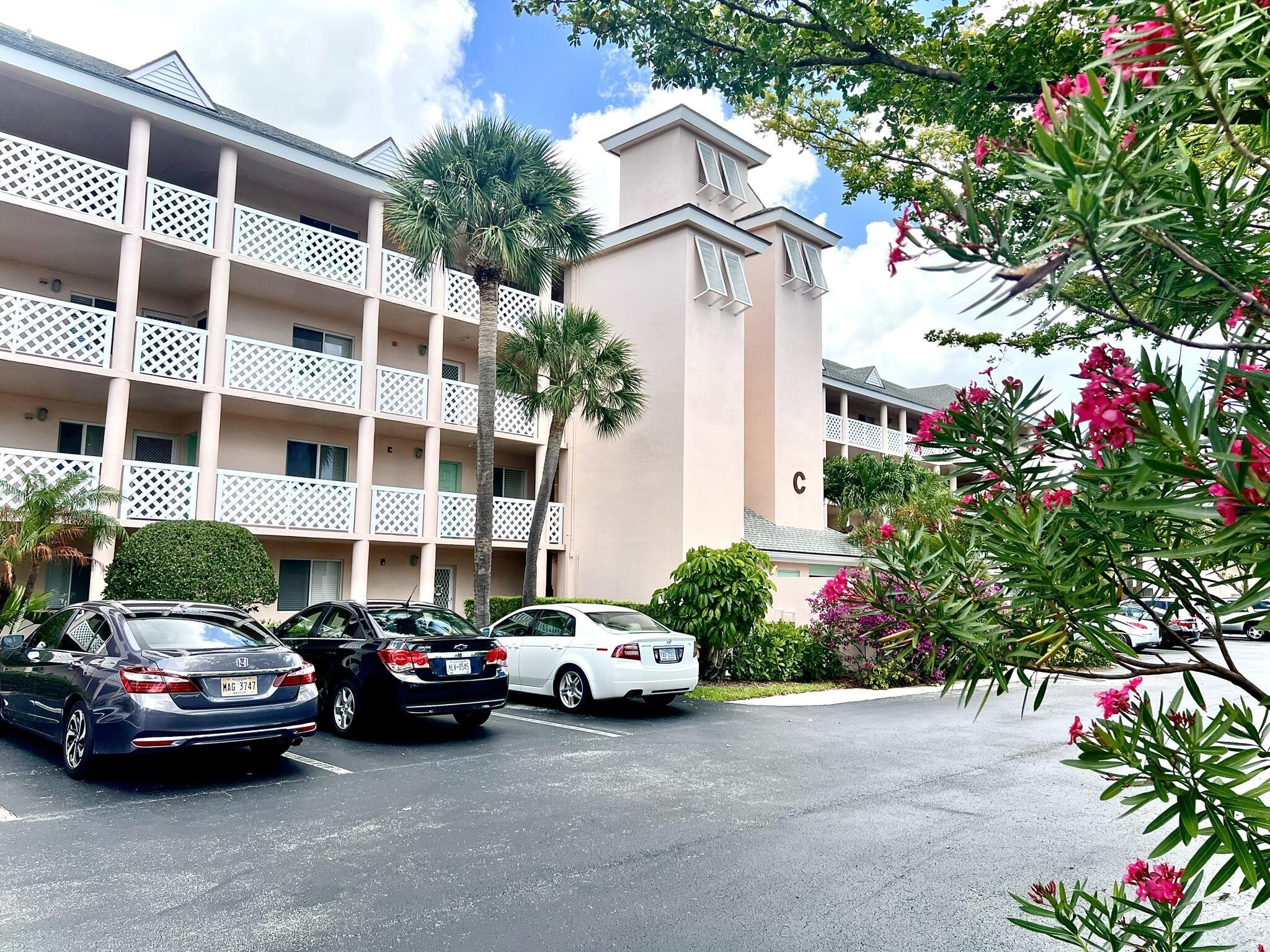 Property Photo: 353 S US Highway 1 C108 FL 33477