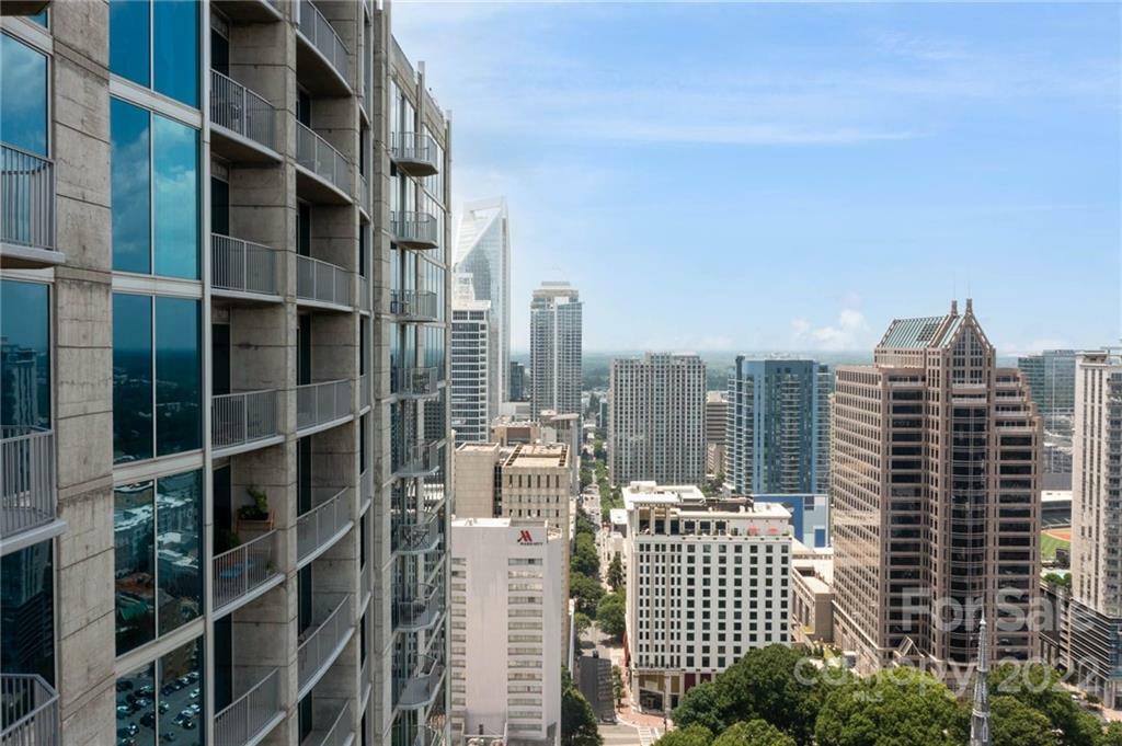 Property Photo: 210 N Church Street 3110 NC 28202