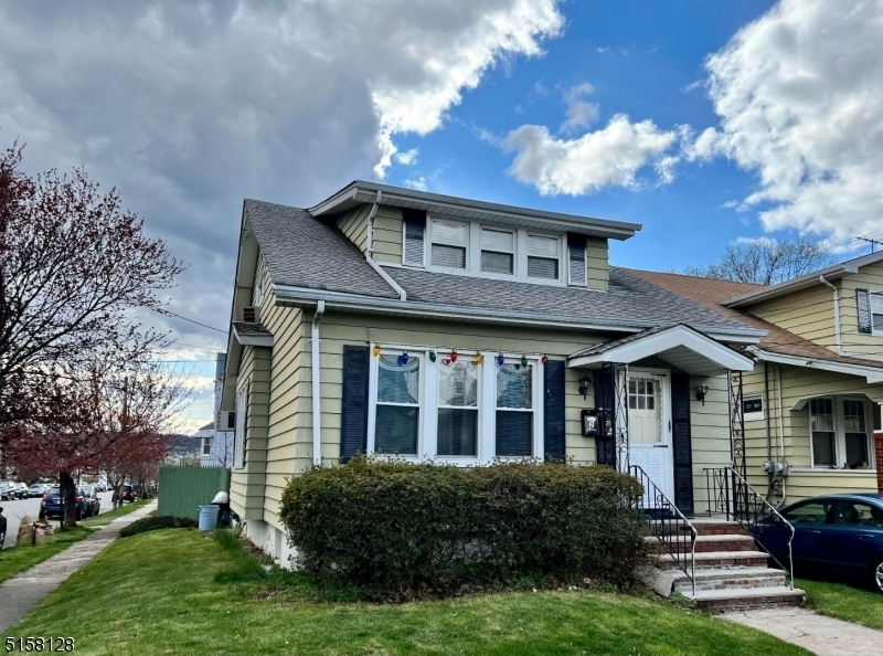 Property Photo:  246 Vernon Ave  NJ 07503 