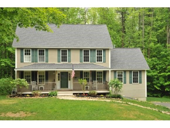 Property Photo: 3 Wolfe Lane NH 03110