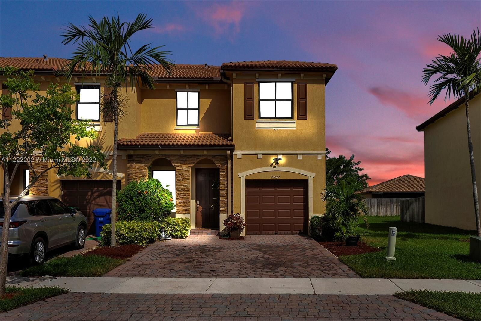 Property Photo: 23672 SW 118 Ave 23672 FL 33032