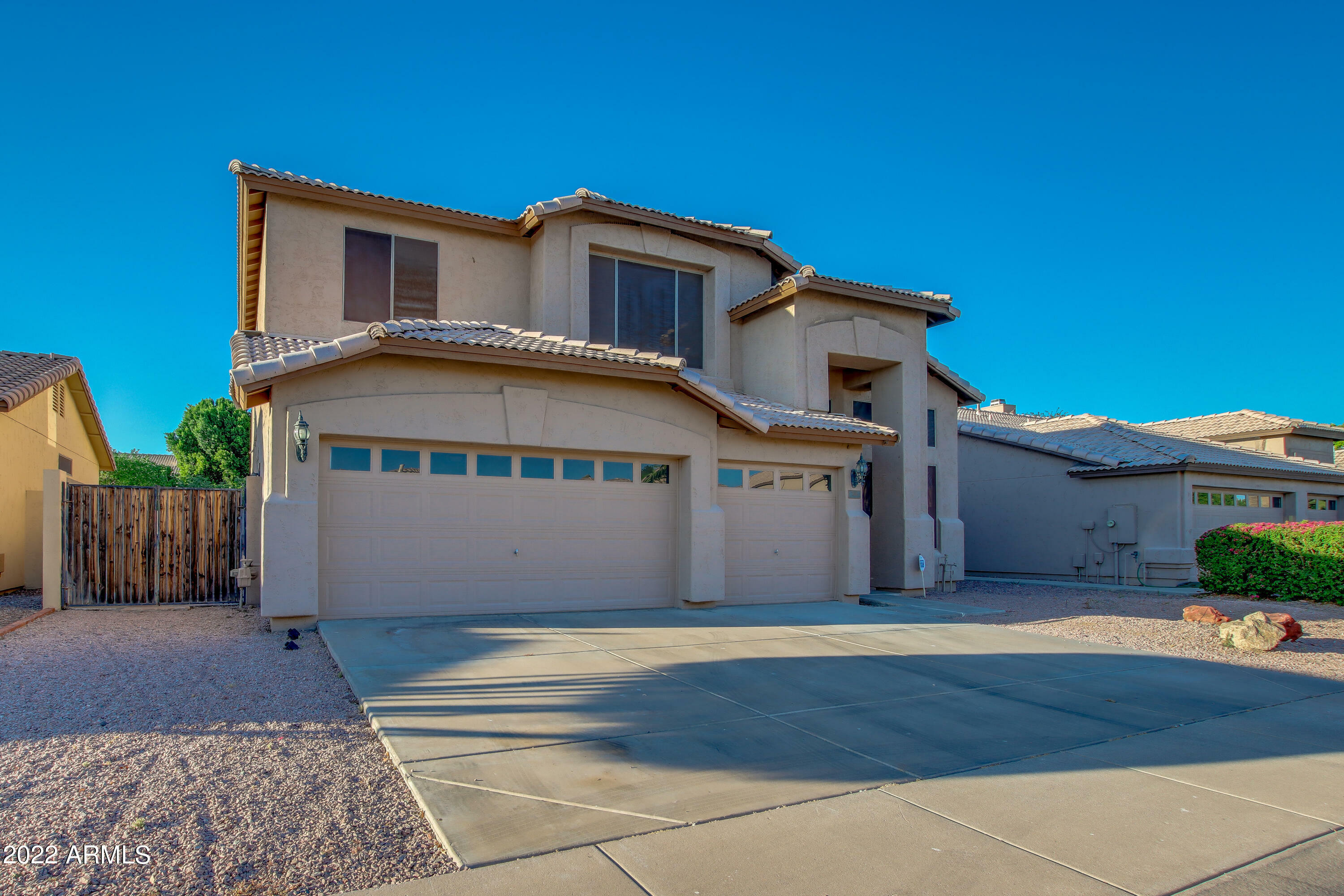 Property Photo:  516 W Anderson Avenue  AZ 85023 