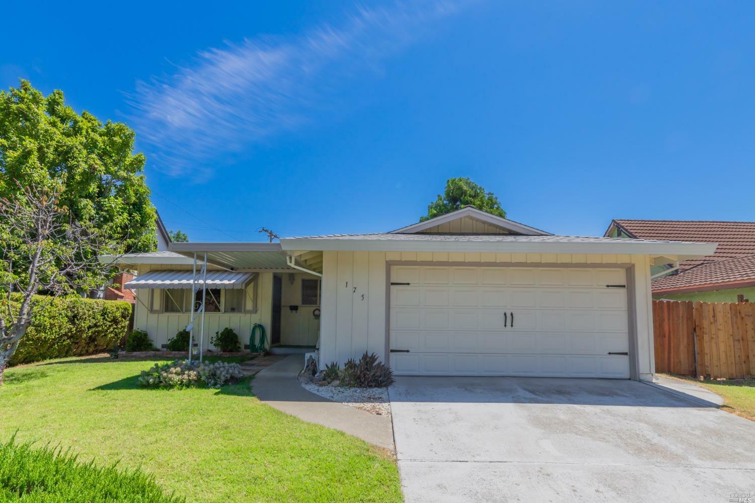 Property Photo:  175 Court Way  CA 95688 