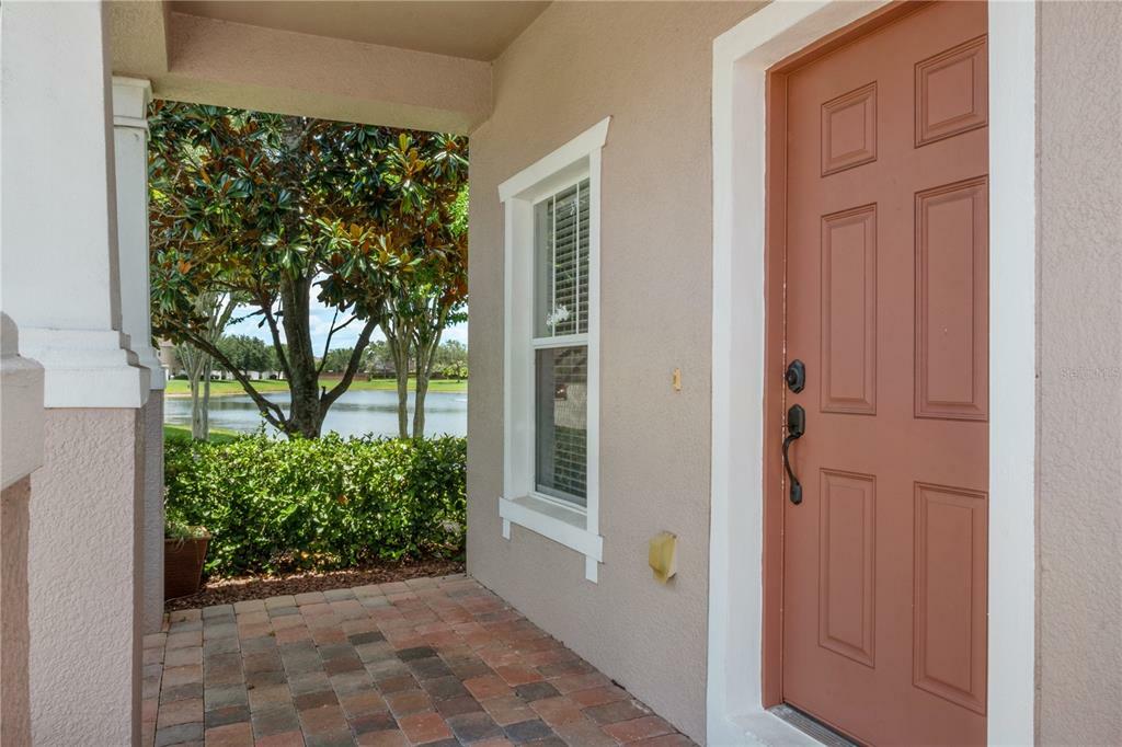 Property Photo:  16469 Cedar Crest Drive  FL 32828 