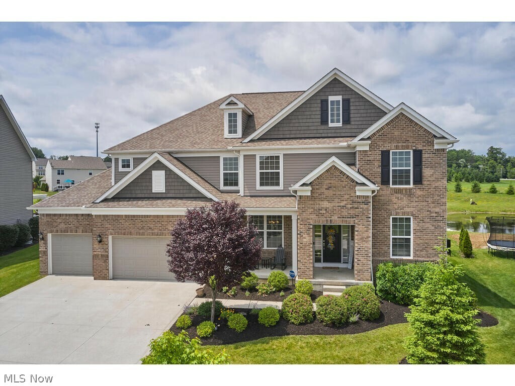Property Photo: 5119 Duxbury Drive OH 44321