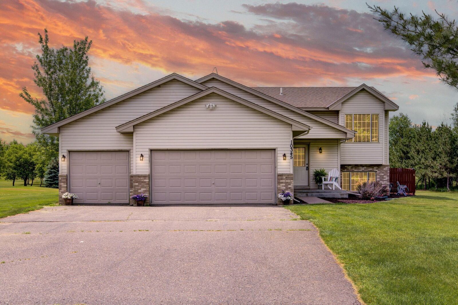 Property Photo: 10345 302nd Avenue NW MN 55371