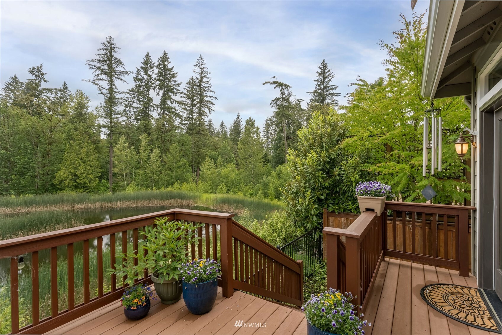 Property Photo:  12752 Adair Creek Way NE  WA 98053 