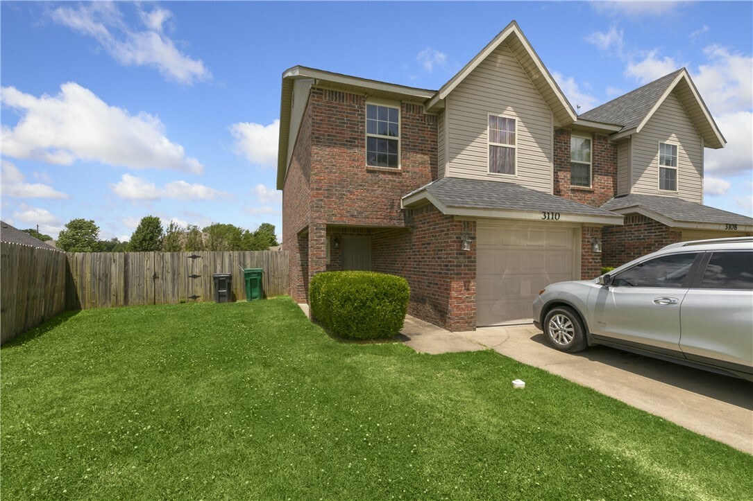 Property Photo:  3108 &Amp 3110 S B Street  AR 72758 