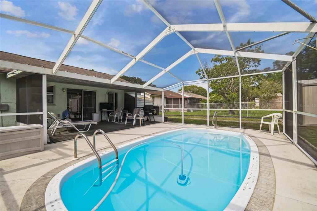 Property Photo:  7844 Griswold Loop  FL 34655 