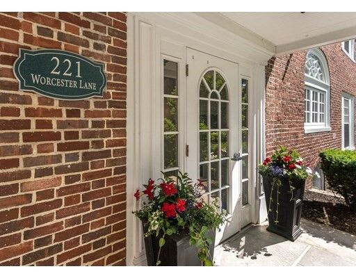 Property Photo:  221 Worcester Lane 6  MA 02451 