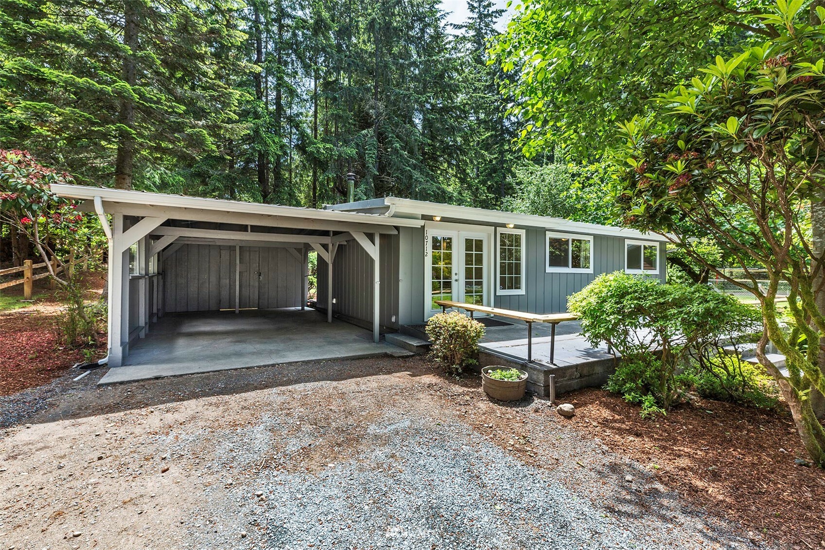 Property Photo:  10712 Cole Place  WA 98303 