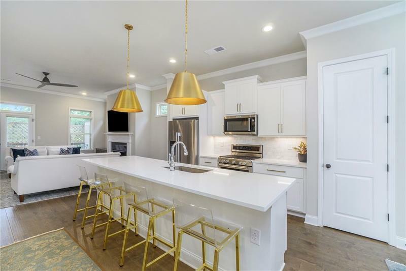 Property Photo: 3307 Sangster Way GA 30032