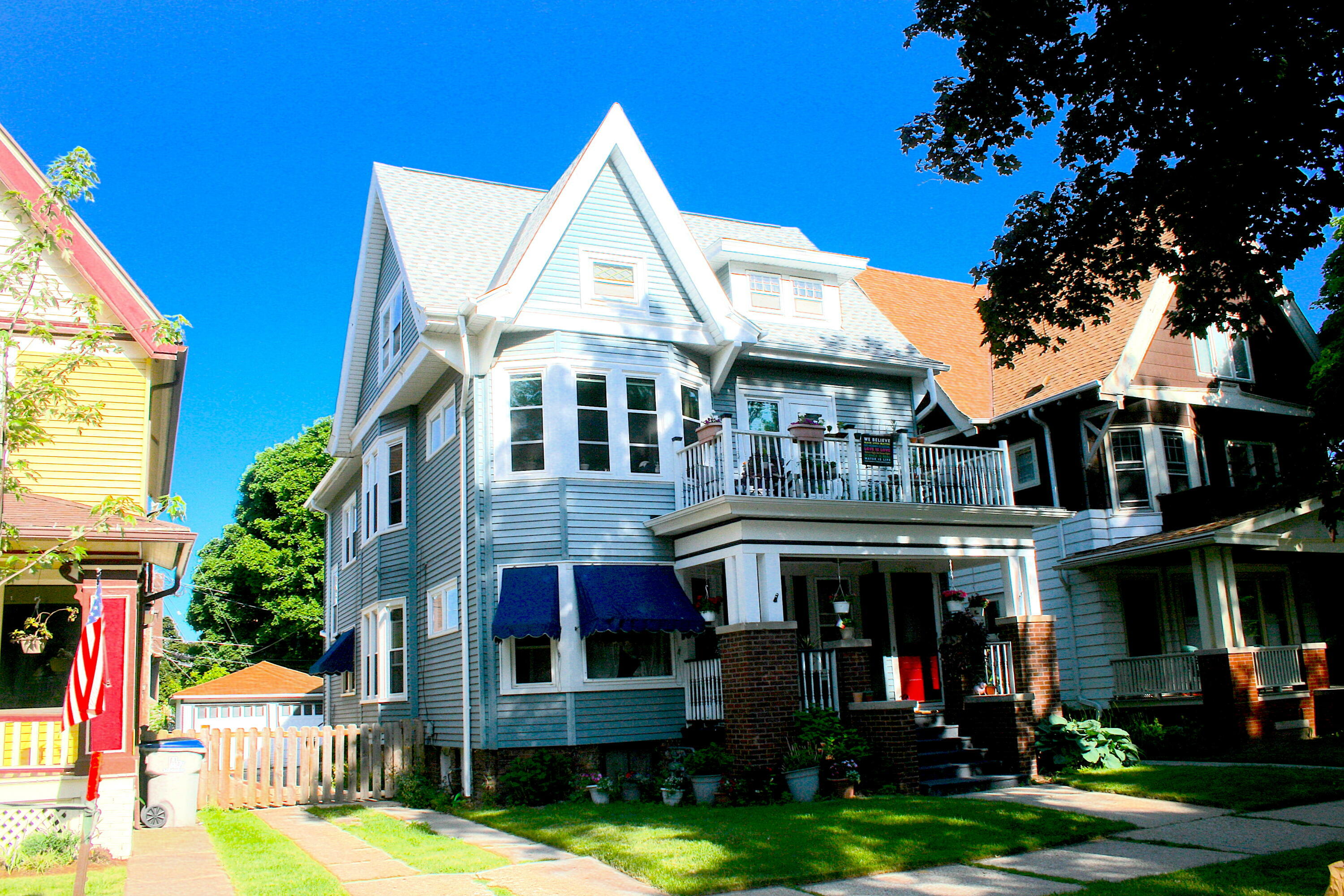 Property Photo:  2761 N Frederick Ave  WI 53211 