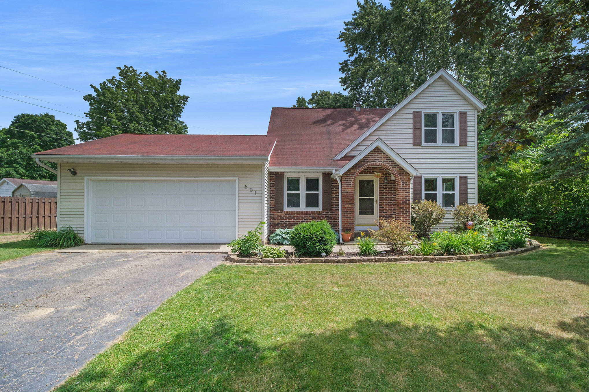 601 W George Court  Paw Paw MI 49079 photo