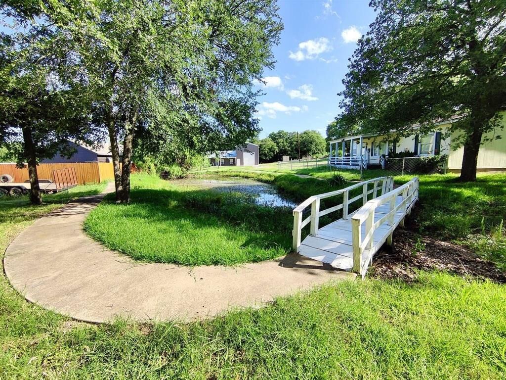 Property Photo:  3005 Arnold Hills Road  TX 75143 