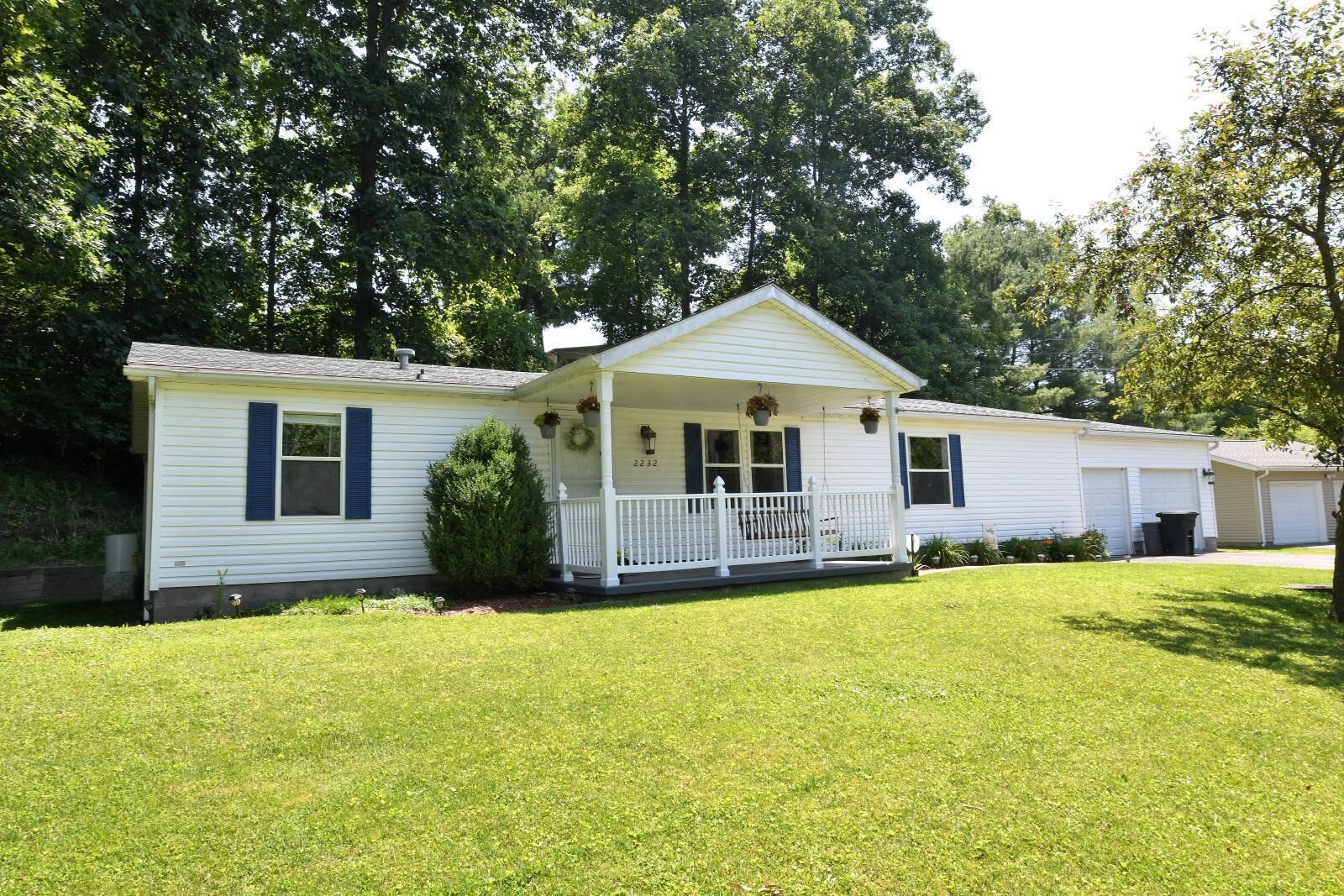 Property Photo: 2232 Adams Lane OH 43701