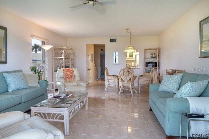 Property Photo:  61 Ocean Palm Villas S 61  FL 32136 