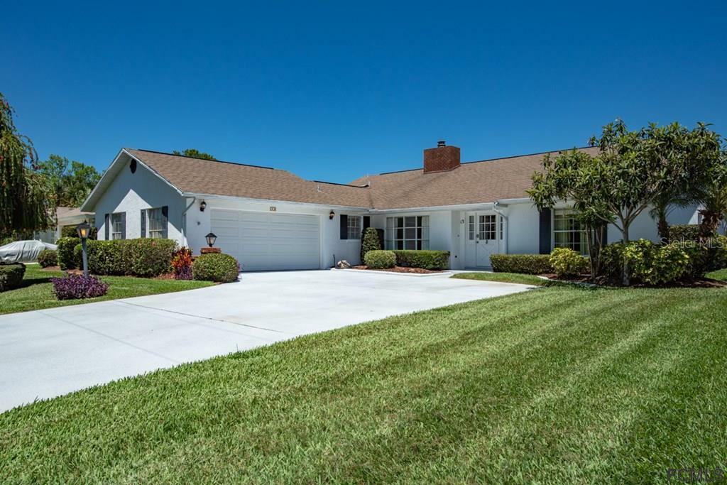 Property Photo: 13 Christopher Court N FL 32137