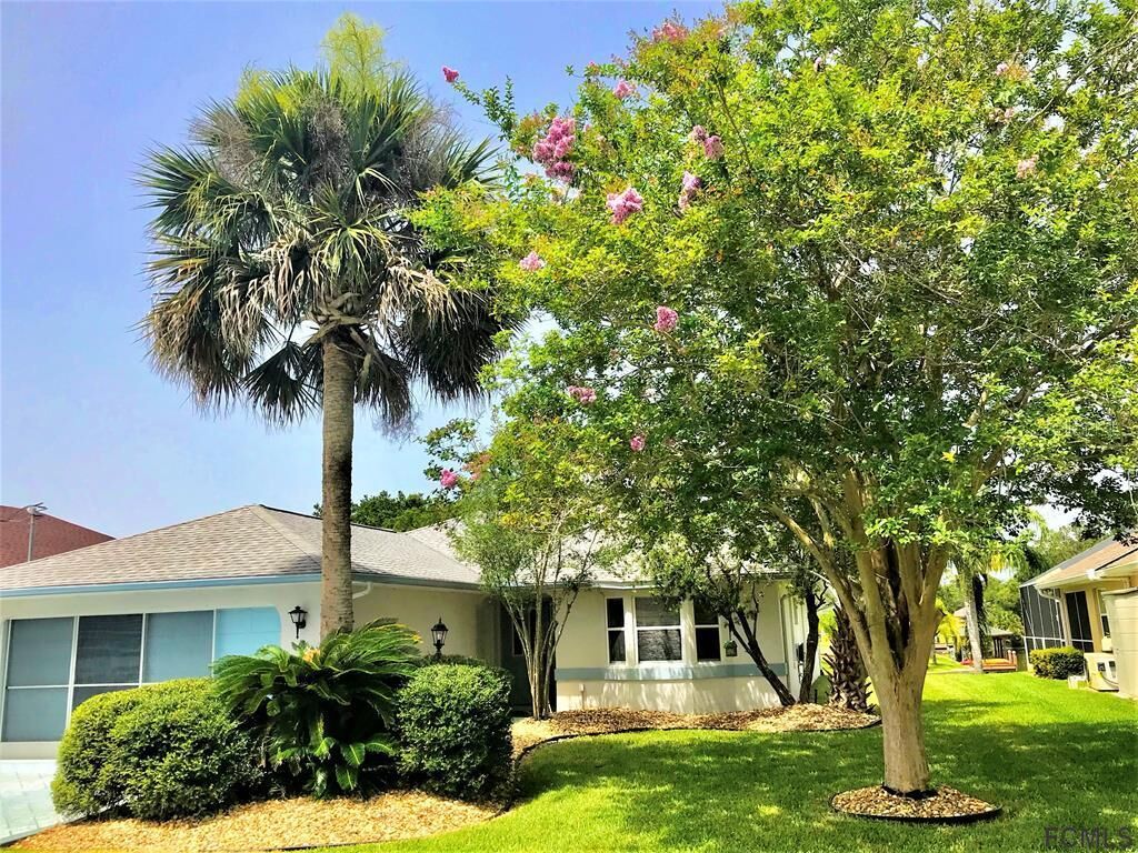 Property Photo:  6 Criston Court  FL 32137 