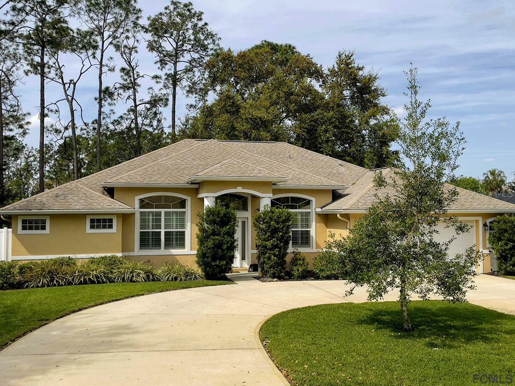 Property Photo: 19 Westover Lane FL 32164