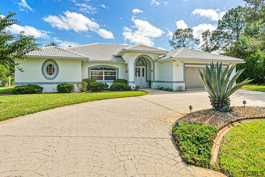 Property Photo: 6 Philmont Lane FL 32164