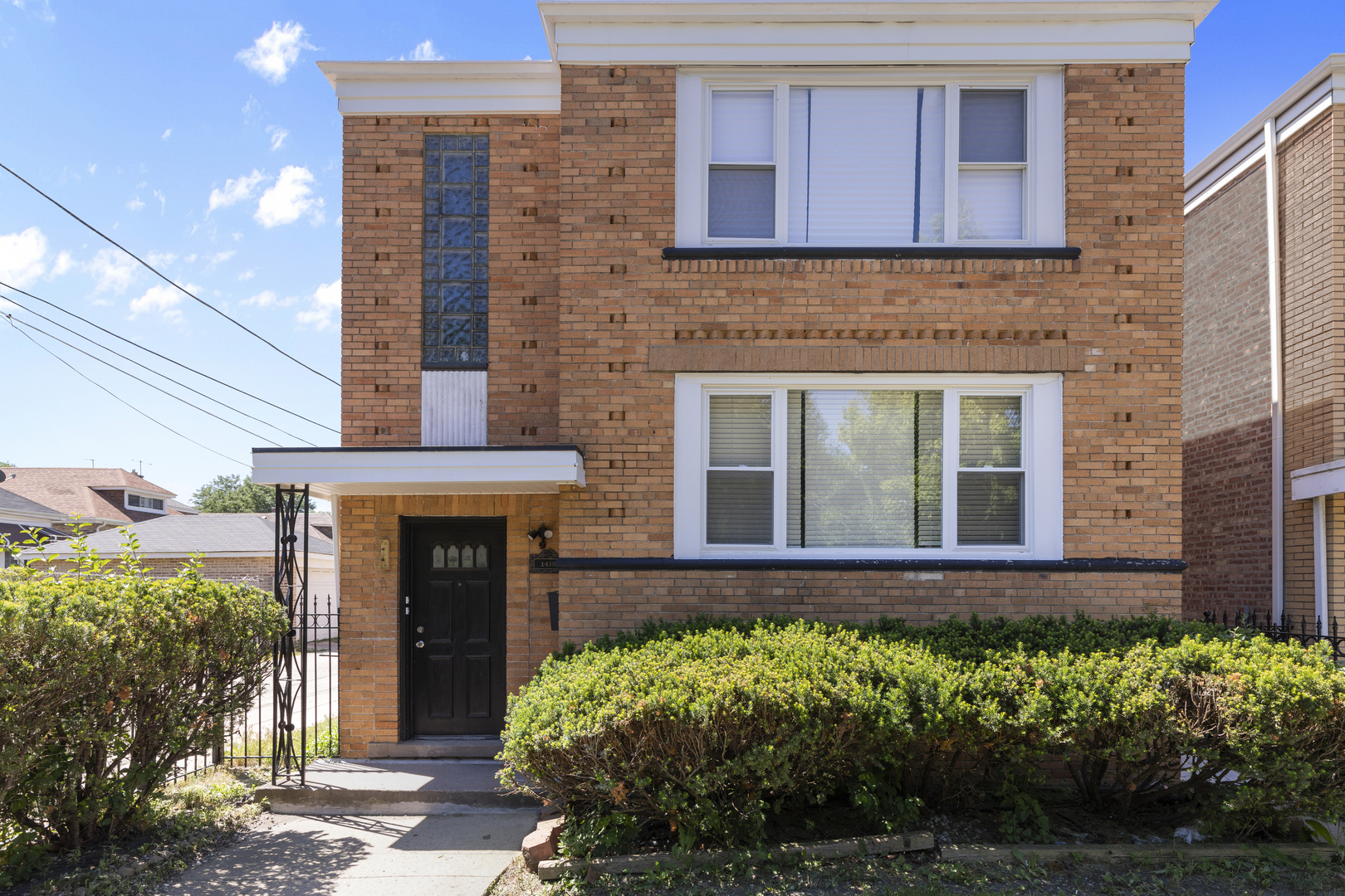 Property Photo:  1415 W 76th Street 2  IL 60620 