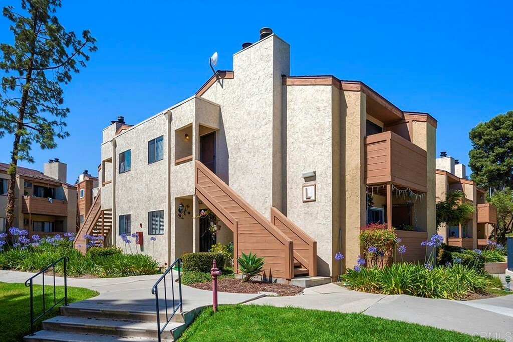 Property Photo:  2920 Briarwood Road L-12  CA 91902 