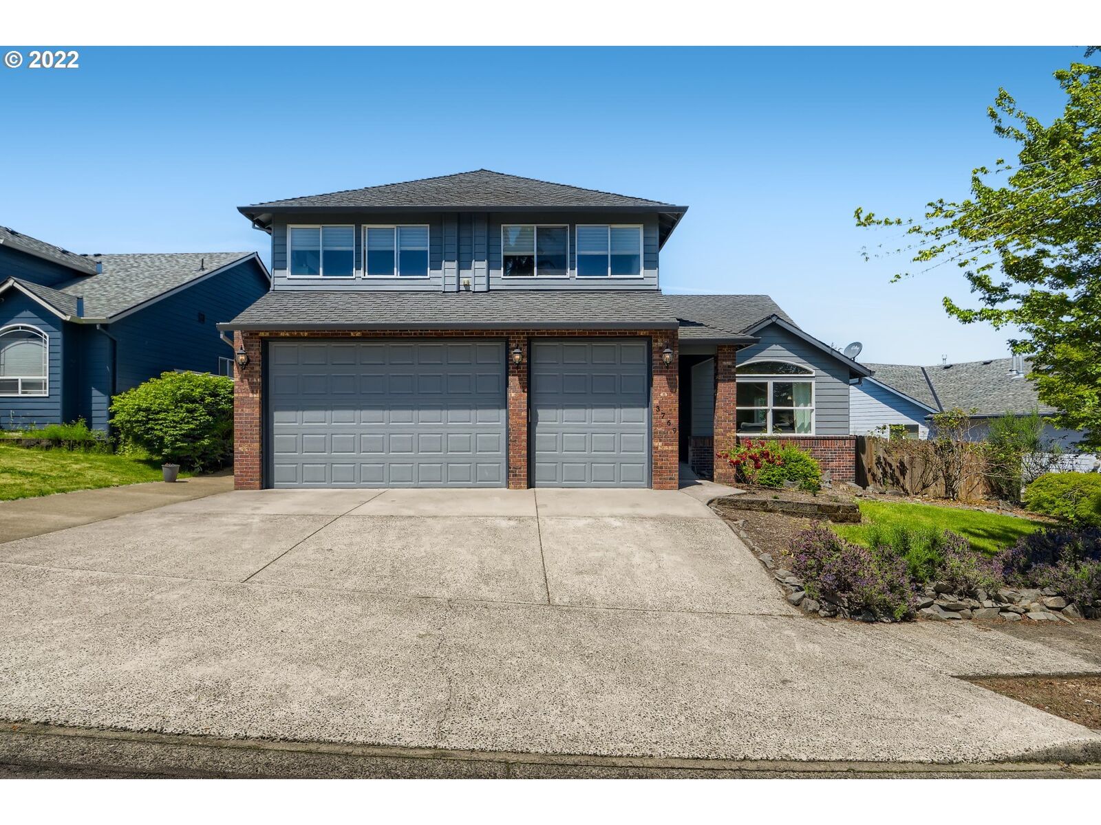Property Photo:  3769 NE 203rd Ave  OR 97024 