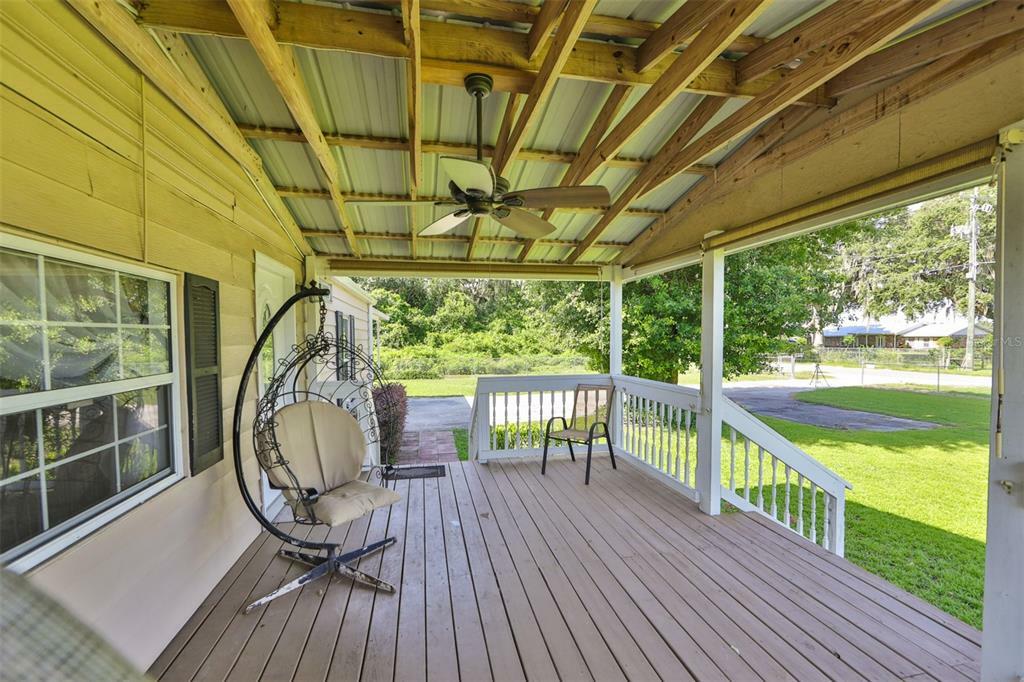 Property Photo: 4210 Nesmith Road FL 33567