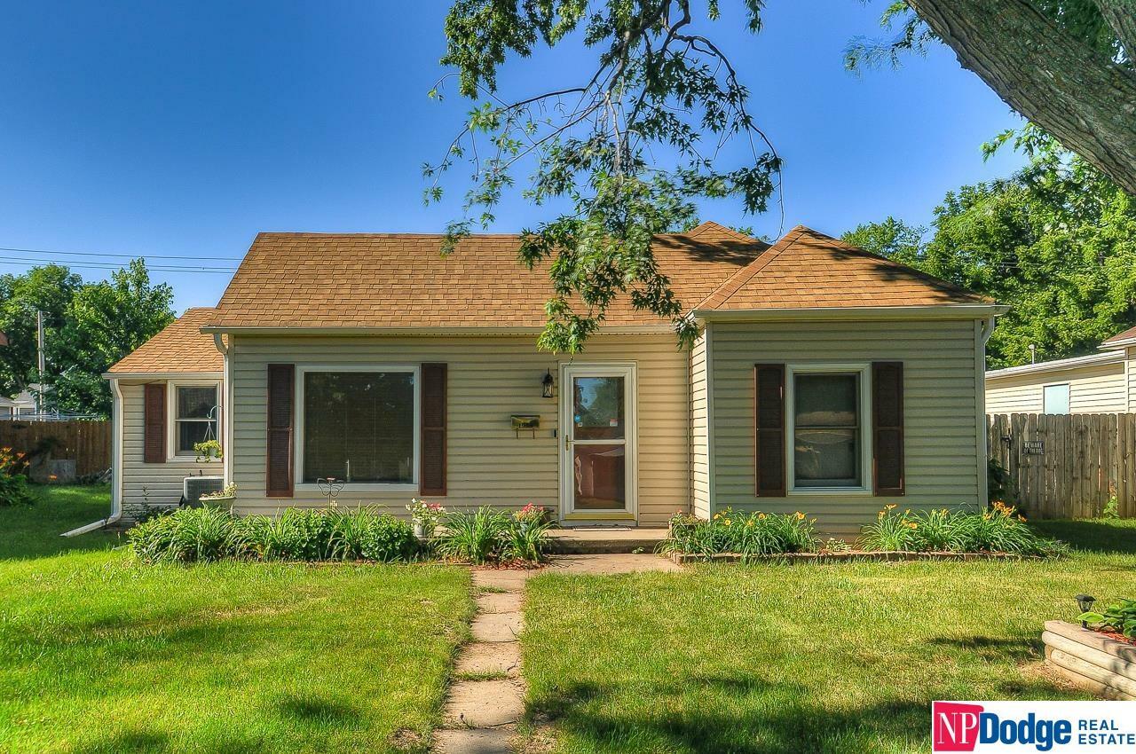 Property Photo:  1953 Lincoln  NE 68008 