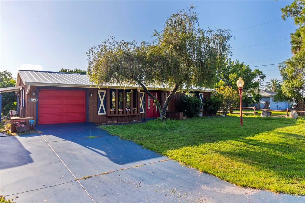 Property Photo:  2122 Dewitt Street  FL 33952 