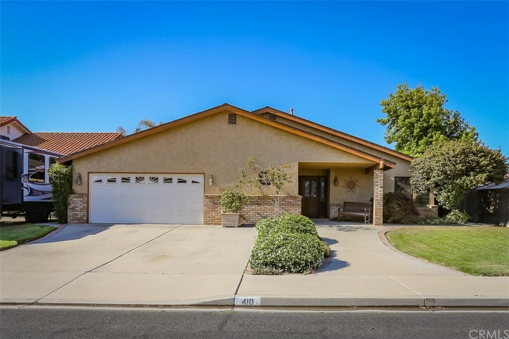 Property Photo:  410 Inger Drive  CA 93454 