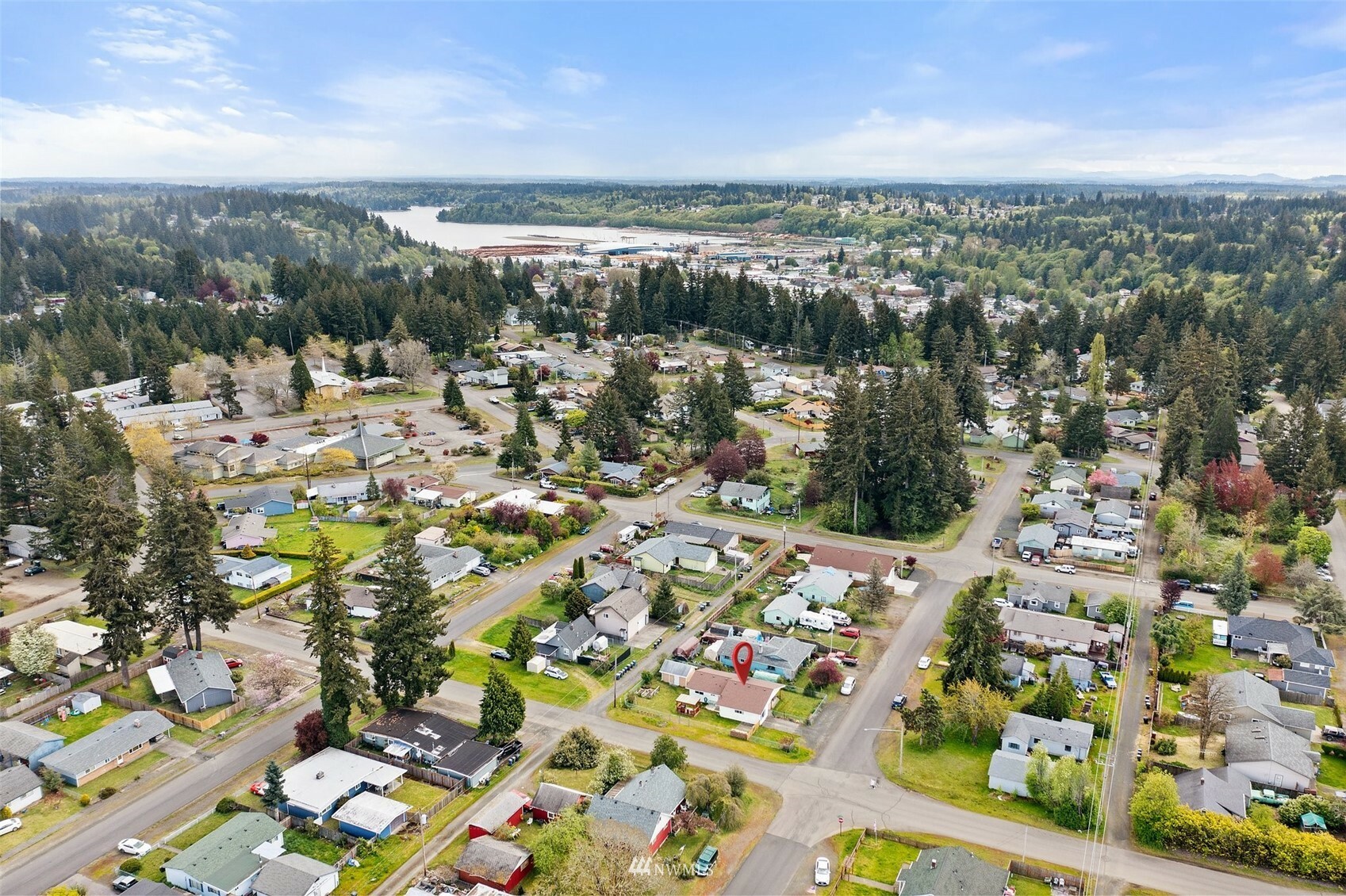 Property Photo:  1634 Washington Street  WA 98584 