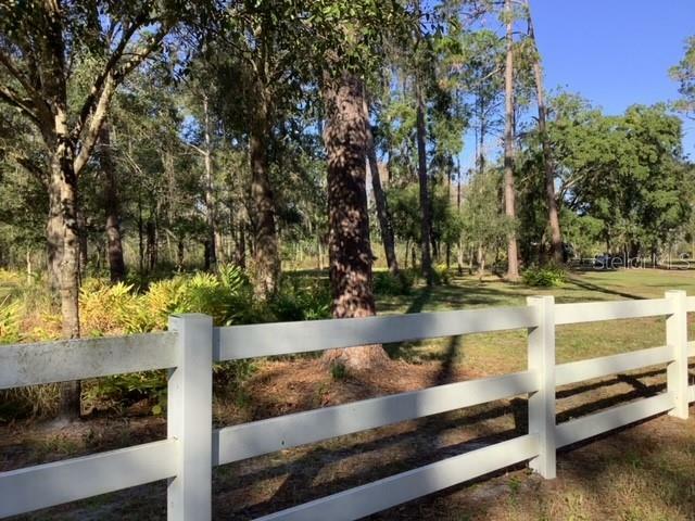 Property Photo: 7632 Glenwood Street FL 34714